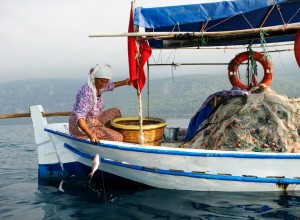 Mediterranean Conservation Society / Fisherwomen (English)